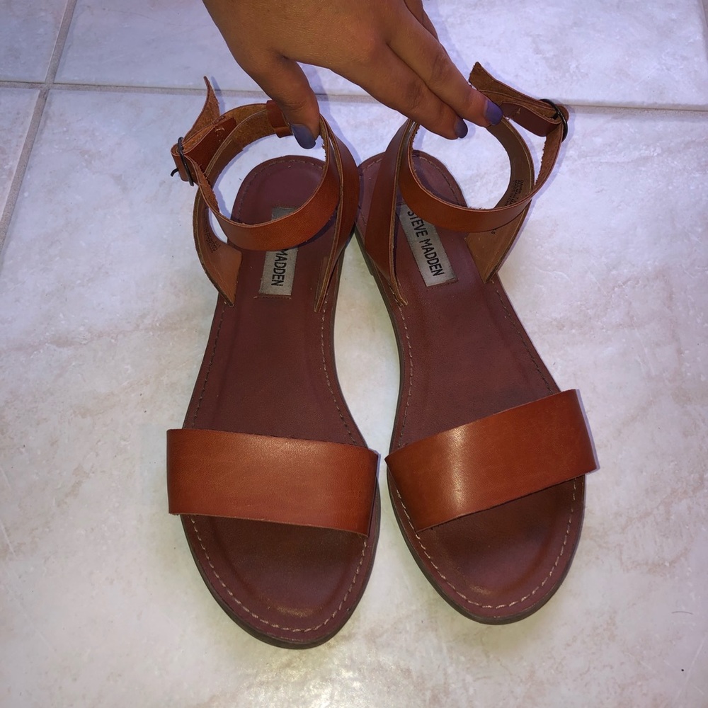 Steve Madden sandals 7.5